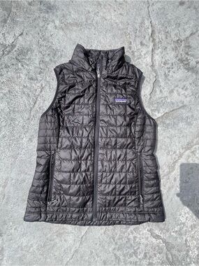 Patagonia Black Quilted Lightweight Women's Vest Nano Puff®